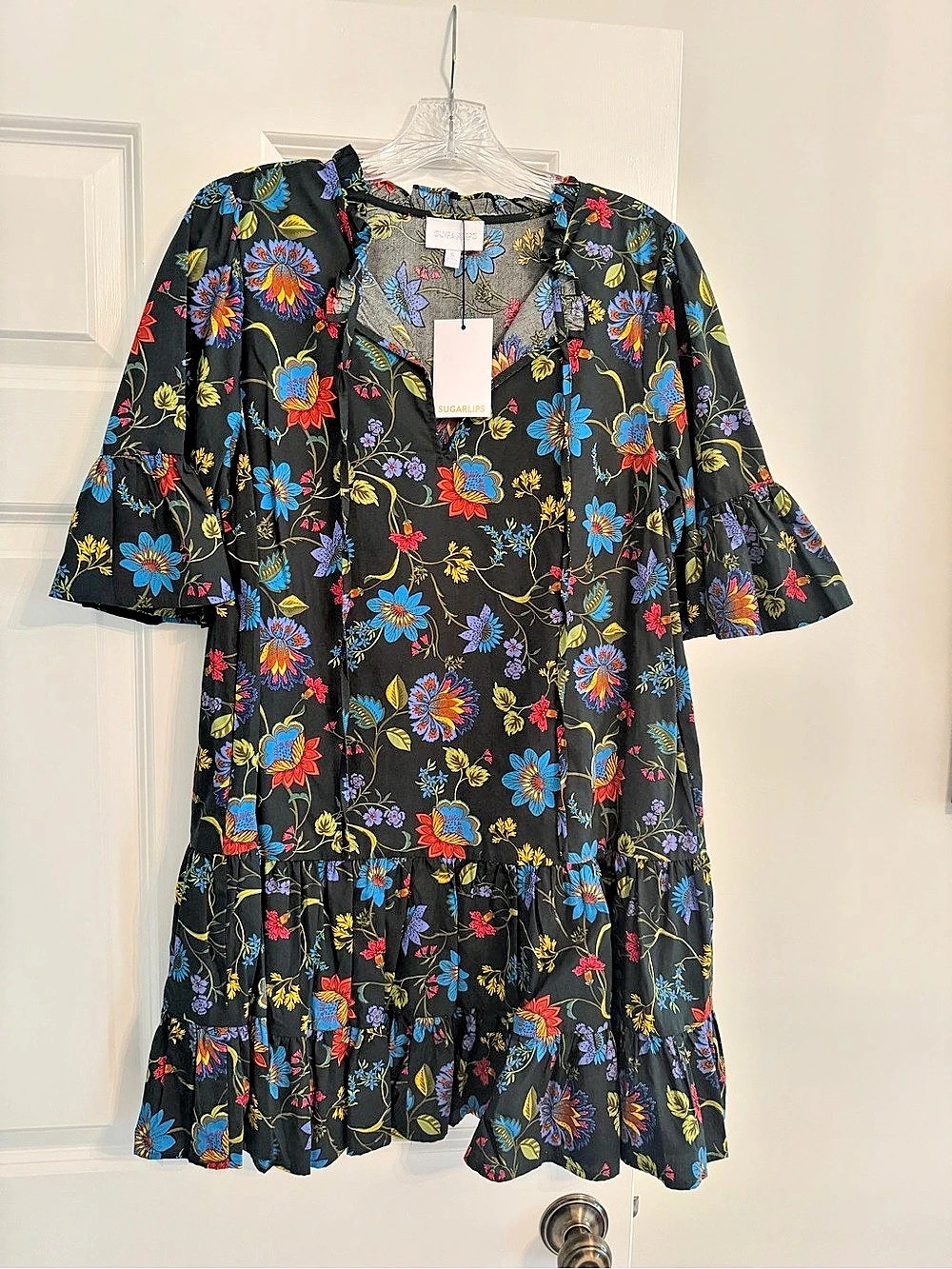 NWT Sugar Lips Floral Mini Dress in Black & Blue Size Small